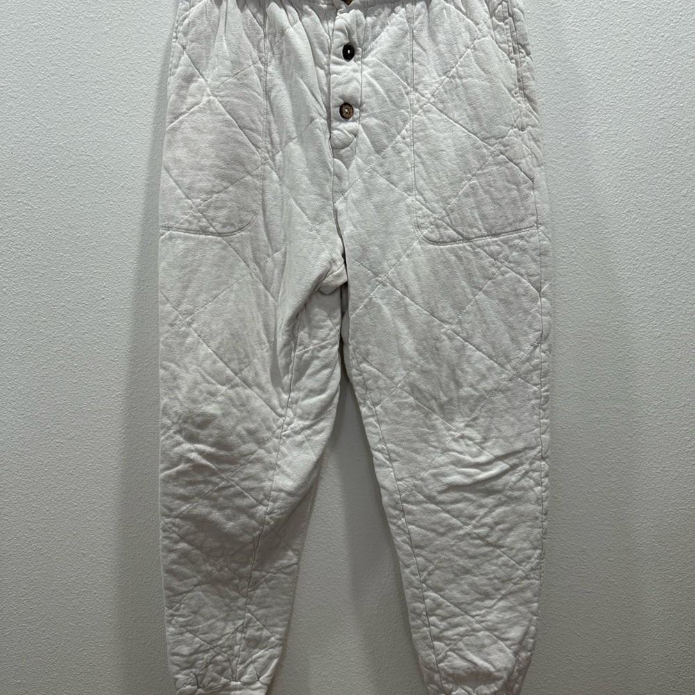 Women’s free people Intimately cream quilted jogger sweats size small GUC